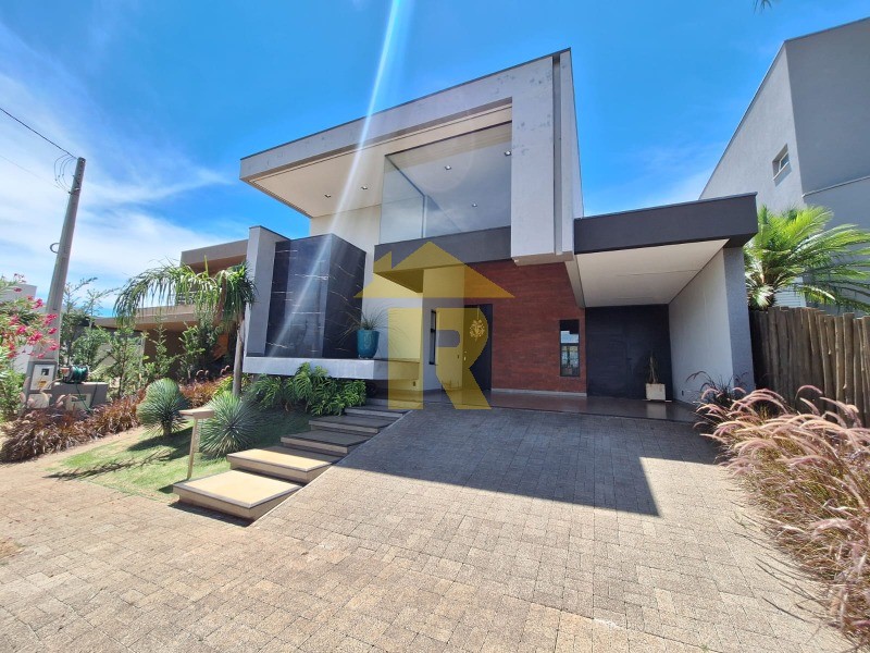 Casa de Condomínio com 3 quartos à venda, 270m² — foto 3 de 46