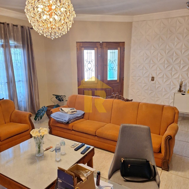 Casa com 3 quartos para aluguel, 300m² — foto 12 de 31