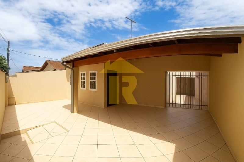 Casa com 2 quartos à venda, 106m² — foto 1 de 20