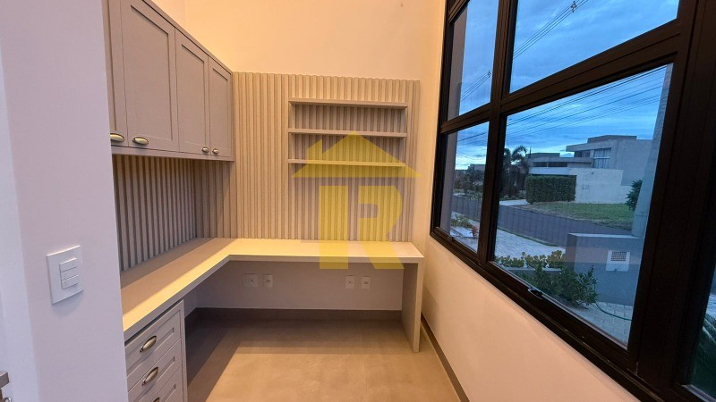 Casa de Condomínio com 3 quartos à venda, 235m² — foto 9 de 41