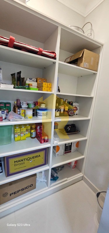 Casa de Condomínio com 4 quartos à venda, 548m² — foto 38 de 49