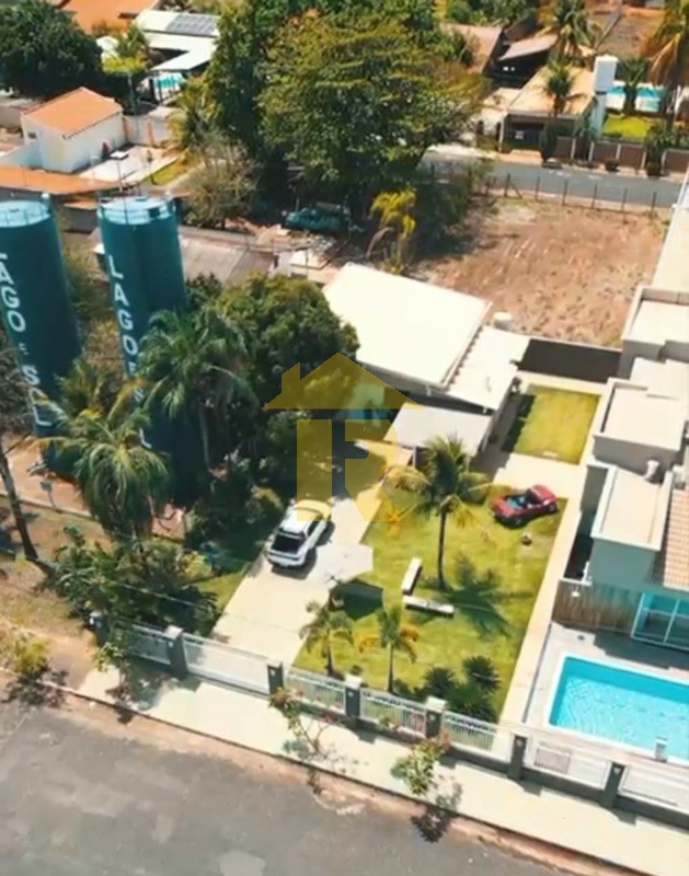 Casa de Condomínio com 3 quartos à venda, 360m² — foto 17 de 20