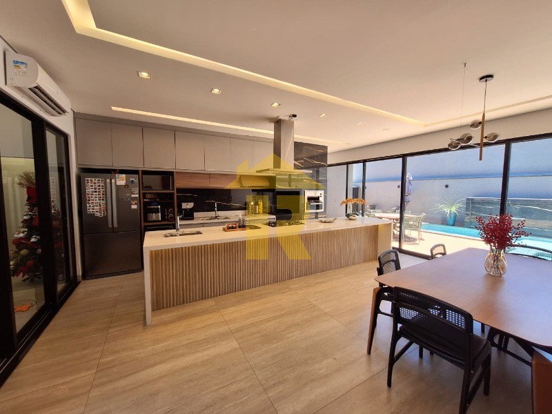 Casa de Condomínio com 3 quartos à venda, 270m² — foto 22 de 46