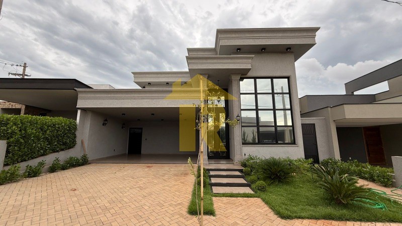 Casa de Condomínio com 3 quartos à venda, 235m² — foto 3 de 41