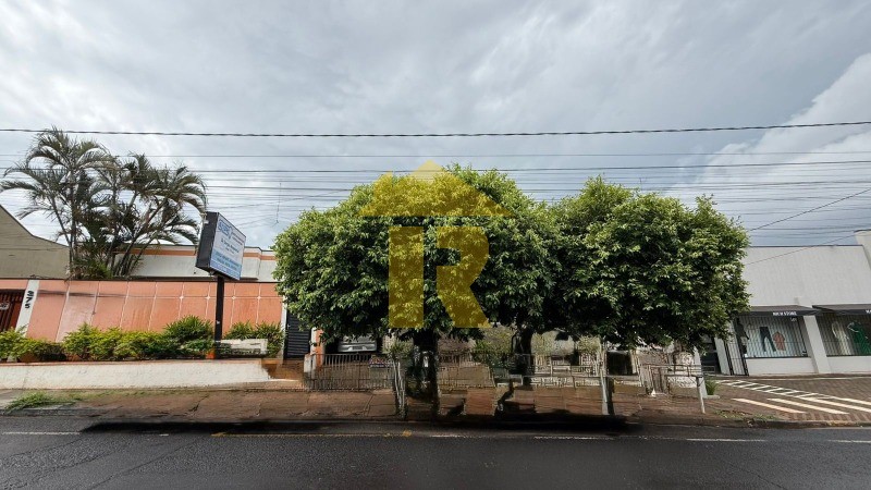 Casa com 2 quartos à venda, 136m² — foto 2 de 25