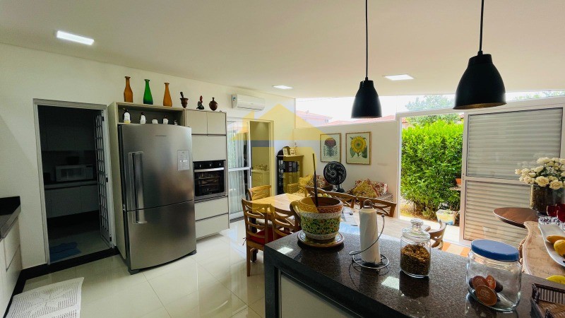 Casa de Condomínio com 3 quartos à venda, 120m² — foto 12 de 25