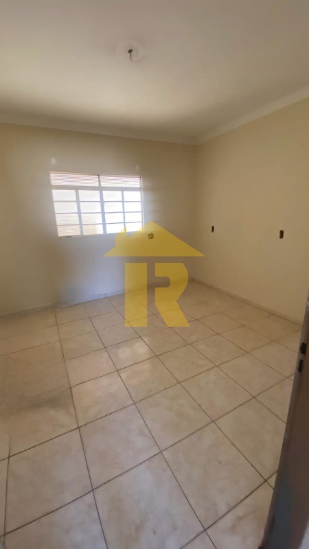 Casa com 4 quartos à venda, 190m² — foto 13 de 24