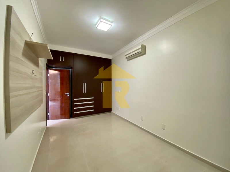 Casa de Condomínio com 5 quartos à venda e aluguel, 404m² — foto 37 de 43