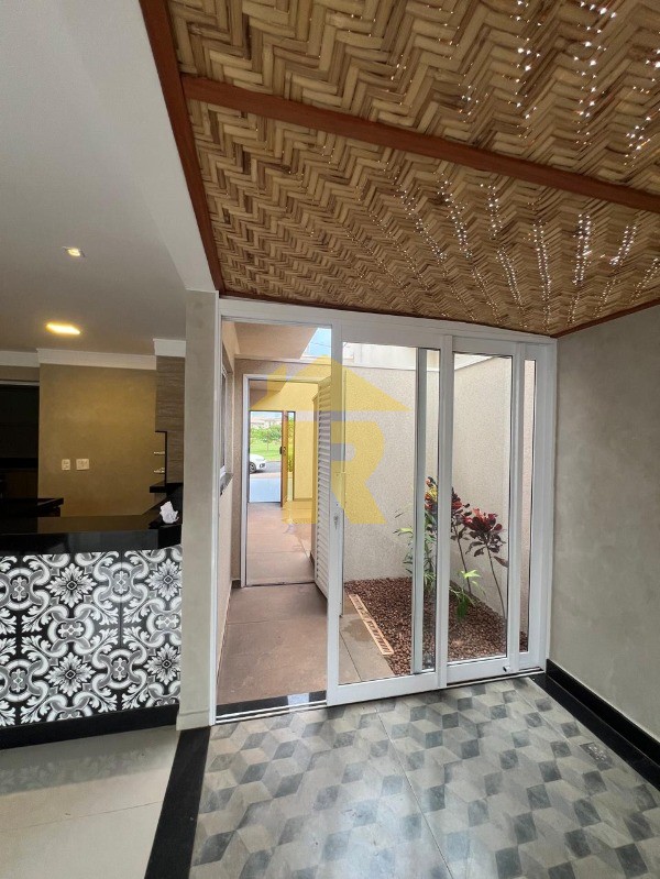 Casa de Condomínio com 4 quartos à venda, 320m² — foto 13 de 32