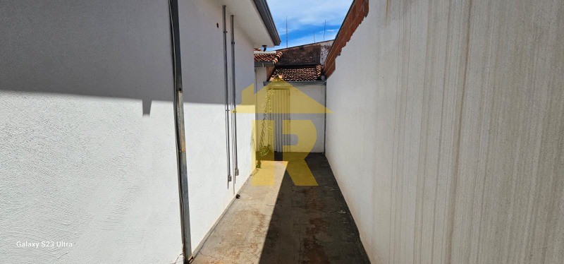 Casa  à venda e aluguel, 157m² — foto 8 de 35