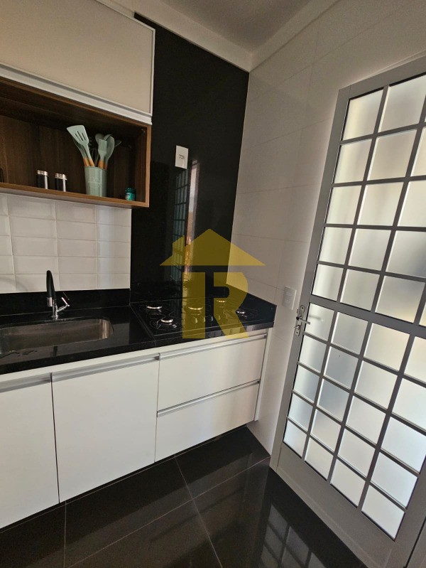 Casa de Condomínio com 3 quartos à venda, 154m² — foto 7 de 25