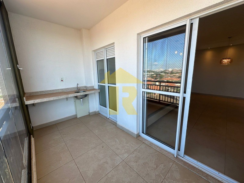 Apartamento com 3 quartos para aluguel, 77m² — foto 7 de 33
