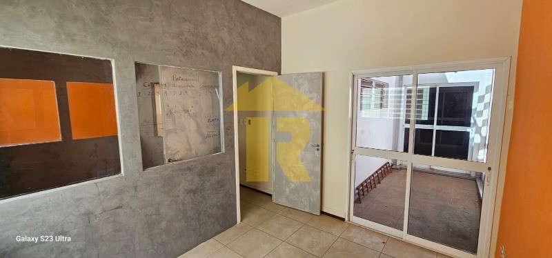 Casa  à venda e aluguel, 157m² — foto 12 de 35