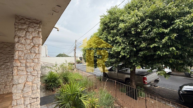 Casa com 2 quartos à venda, 136m² — foto 8 de 25