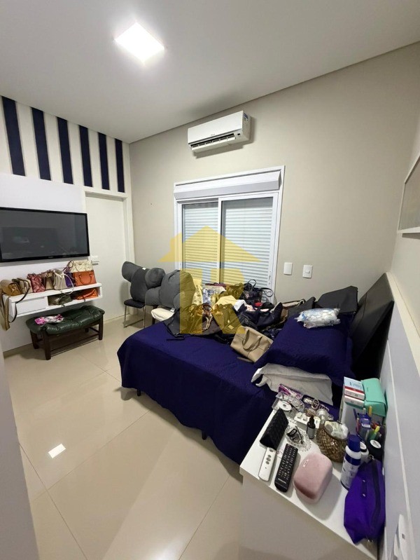 Casa de Condomínio com 3 quartos à venda, 240m² — foto 22 de 22