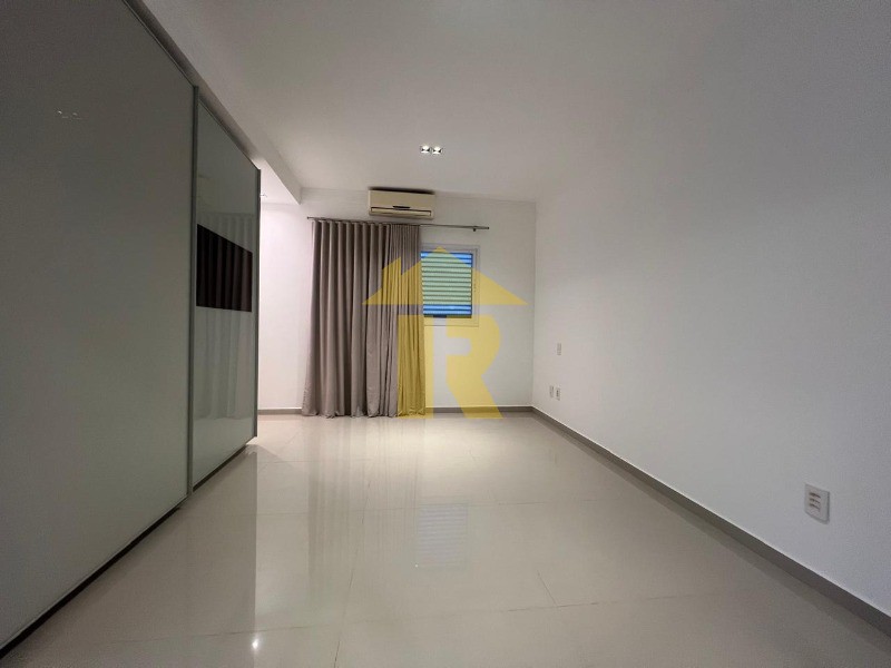 Casa de Condomínio com 4 quartos à venda, 320m² — foto 28 de 32