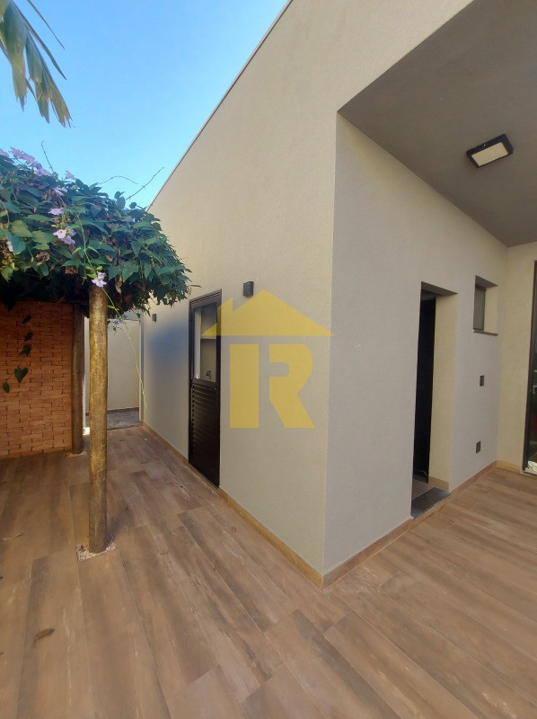 Casa de Condomínio com 3 quartos à venda, 237m² — foto 11 de 25