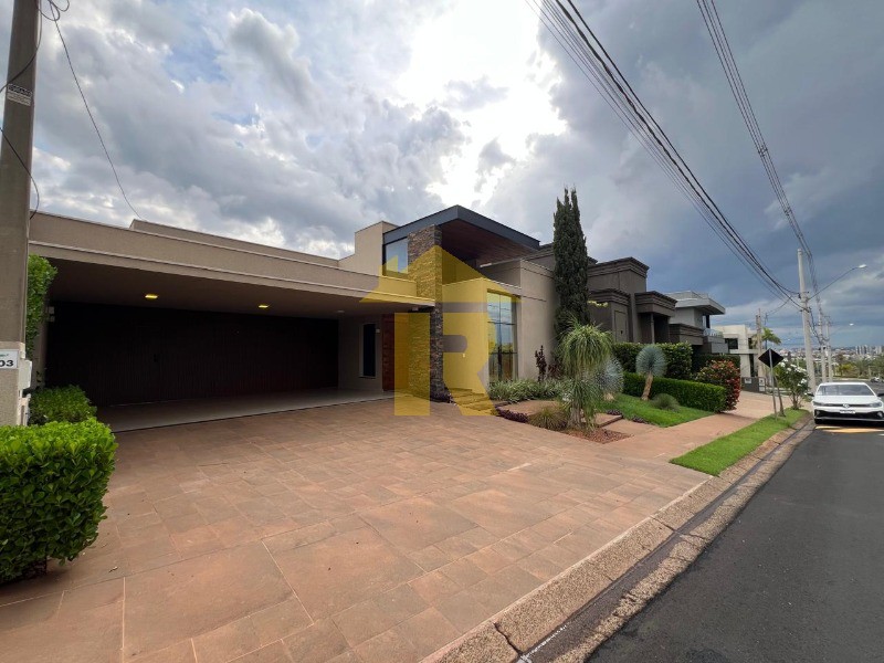 Casa de Condomínio com 4 quartos à venda, 320m² — foto 1 de 32