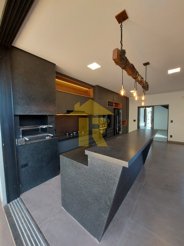 Casa de Condomínio com 3 quartos à venda, 237m² — foto 7 de 25