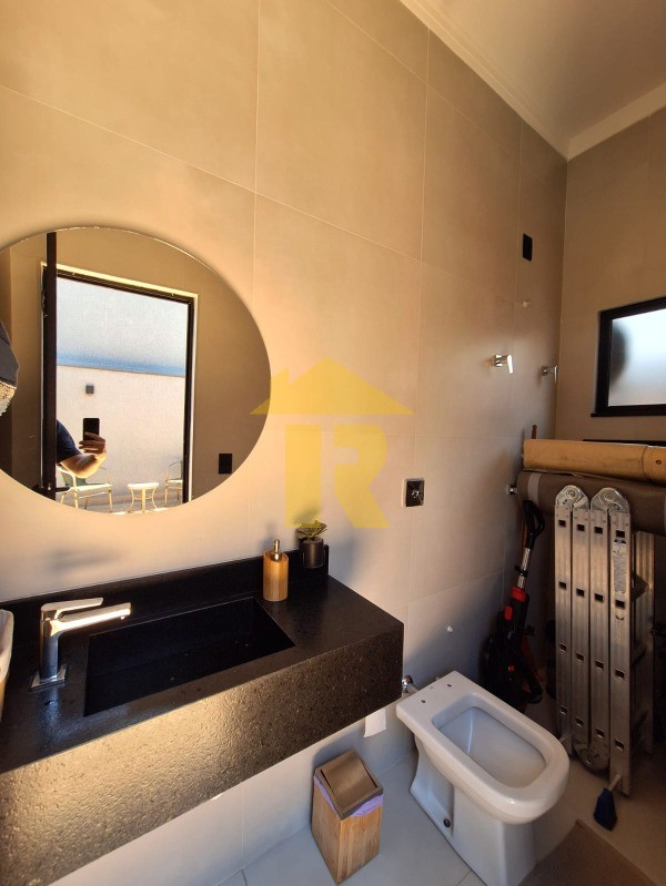 Casa de Condomínio com 3 quartos à venda, 270m² — foto 30 de 46