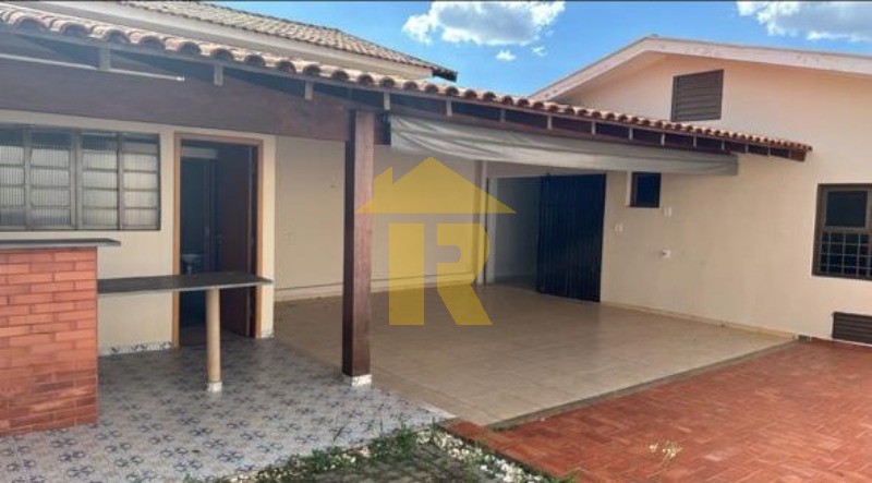 Casa com 4 quartos à venda, 220m² — foto 11 de 20