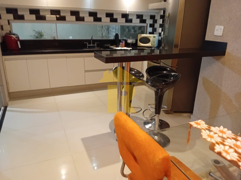 Casa de Condomínio com 3 quartos à venda e aluguel, 205m² — foto 41 de 59