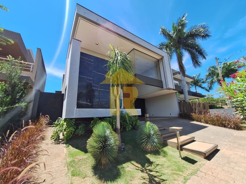 Casa de Condomínio com 3 quartos à venda, 270m² — foto 4 de 46