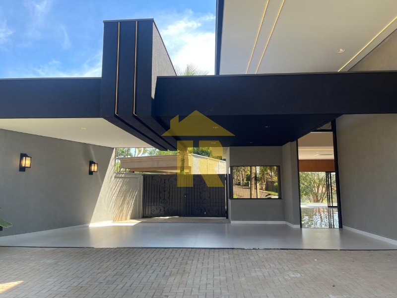 Casa de Condomínio com 3 quartos à venda, 275m² — foto 4 de 38