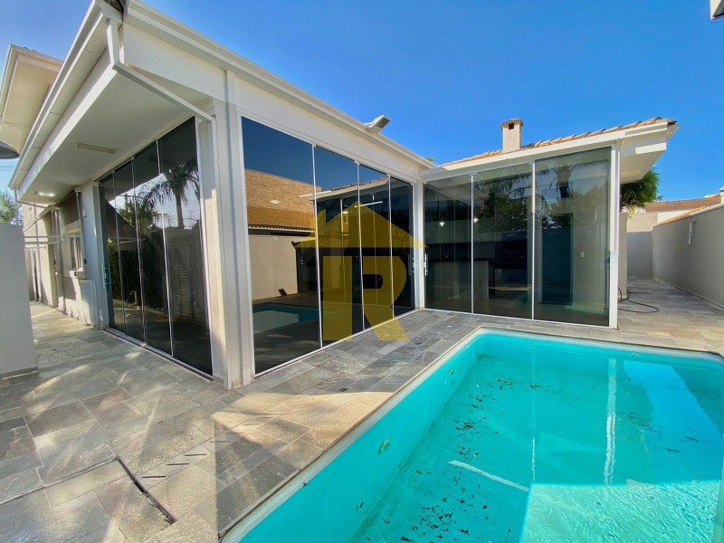 Casa de Condomínio com 5 quartos à venda e aluguel, 404m² — foto 16 de 43
