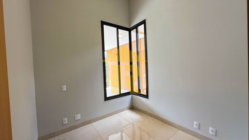 Casa de Condomínio com 3 quartos à venda, 360m² — foto 4 de 17