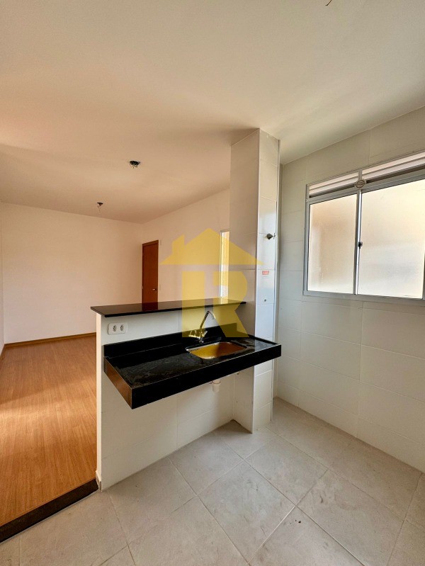 Apartamento com 2 quartos à venda, 48m² — foto 2 de 20