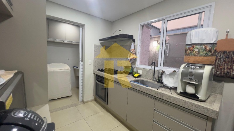 Casa de Condomínio com 3 quartos para aluguel, 115m² — foto 10 de 36