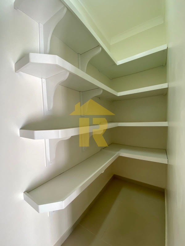 Casa de Condomínio com 5 quartos à venda e aluguel, 404m² — foto 10 de 43