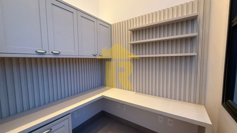 Casa de Condomínio com 3 quartos à venda, 235m² — foto 10 de 41