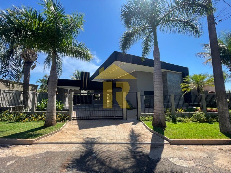 Casa de Condomínio com 3 quartos à venda, 275m² — foto 2 de 38