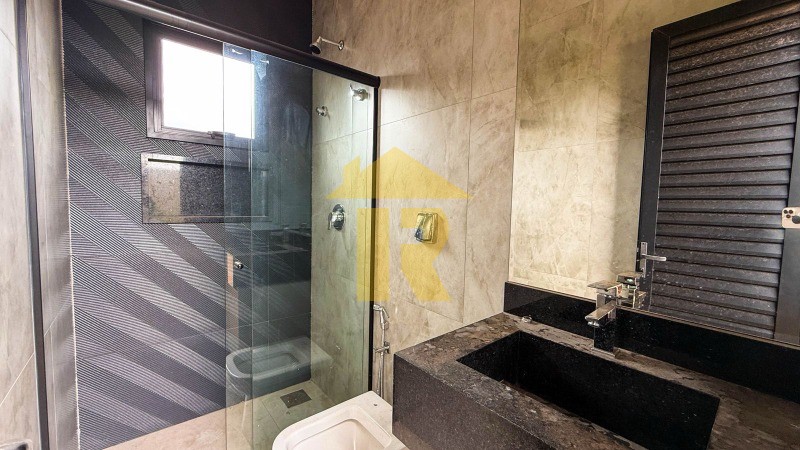 Casa de Condomínio com 3 quartos à venda, 400m² — foto 18 de 19