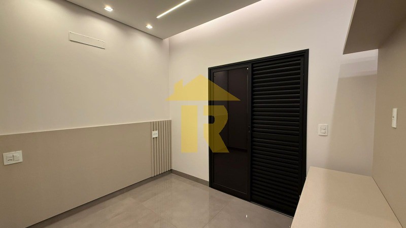 Casa de Condomínio com 3 quartos à venda, 235m² — foto 37 de 41