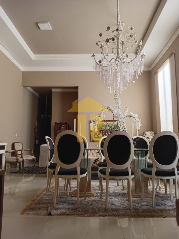 Casa de Condomínio com 3 quartos à venda e aluguel, 205m² — foto 19 de 59