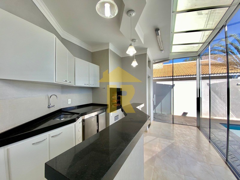 Casa de Condomínio com 5 quartos à venda e aluguel, 404m² — foto 12 de 43
