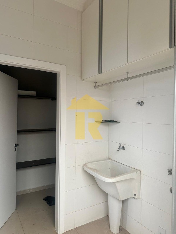 Casa de Condomínio com 3 quartos à venda, 170m² — foto 11 de 28