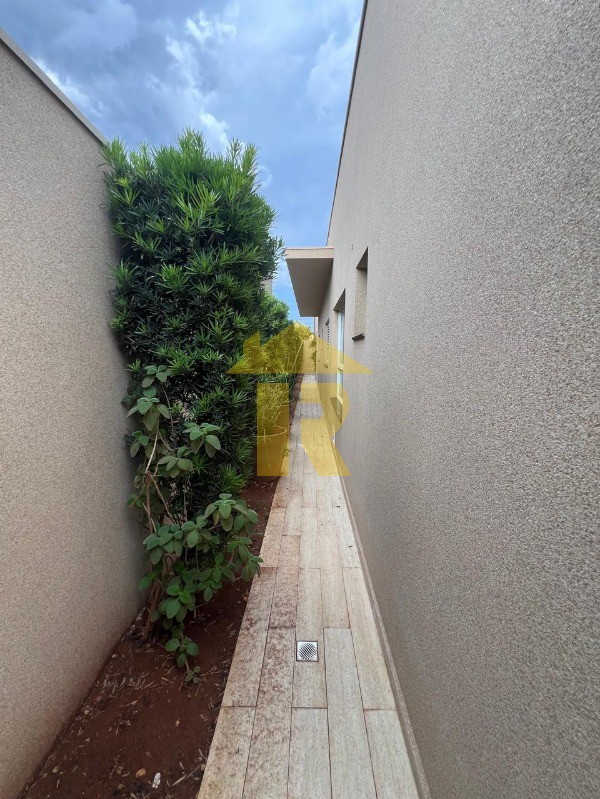 Casa de Condomínio com 4 quartos à venda, 320m² — foto 18 de 32