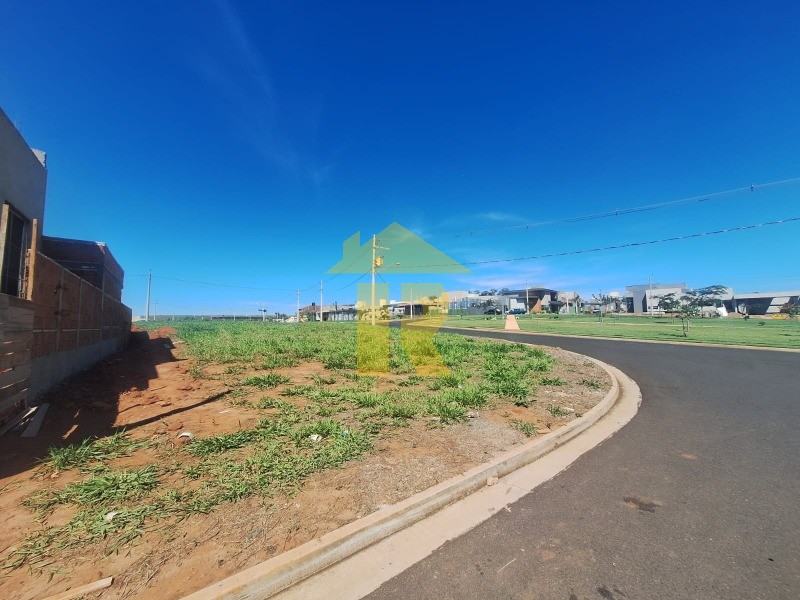 Terreno / Lote / Condomínio  à venda, 395m² — foto 3 de 20
