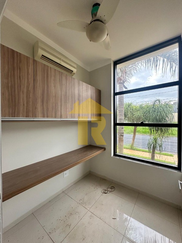 Casa de Condomínio com 3 quartos à venda, 170m² — foto 5 de 28
