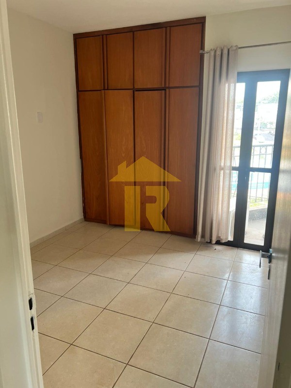 Apartamento com 2 quartos à venda, 74m² — foto 13 de 30