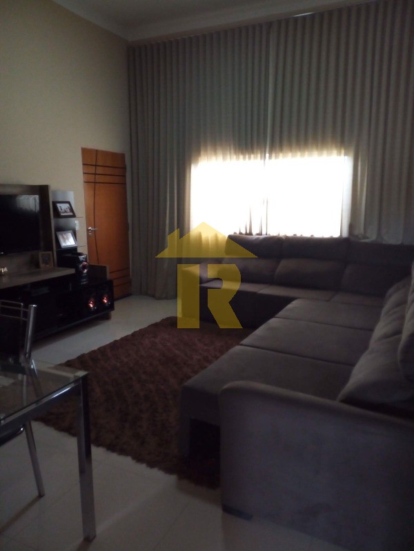 Casa com 3 quartos à venda, 100m² — foto 9 de 31