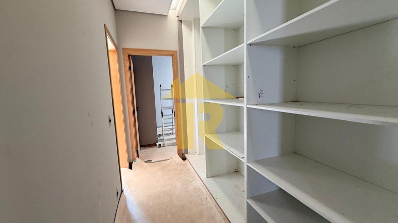 Casa de Condomínio com 4 quartos à venda, 230m² — foto 20 de 30