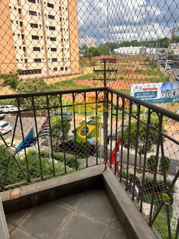 Apartamento com 2 quartos à venda, 74m² — foto 18 de 30