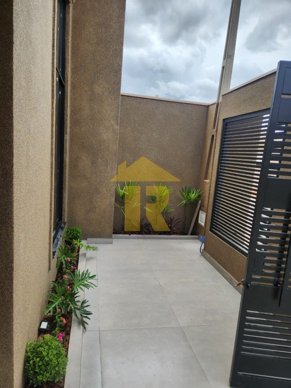 Casa com 3 quartos à venda, 140m² — foto 3 de 22