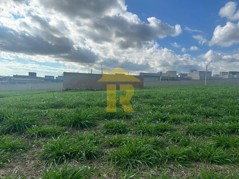 Terreno / Lote / Condomínio  à venda, 300m² — foto 5 de 20