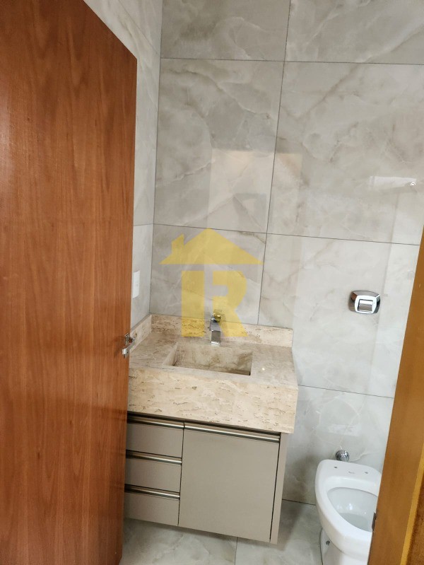 Casa com 3 quartos à venda, 140m² — foto 13 de 22